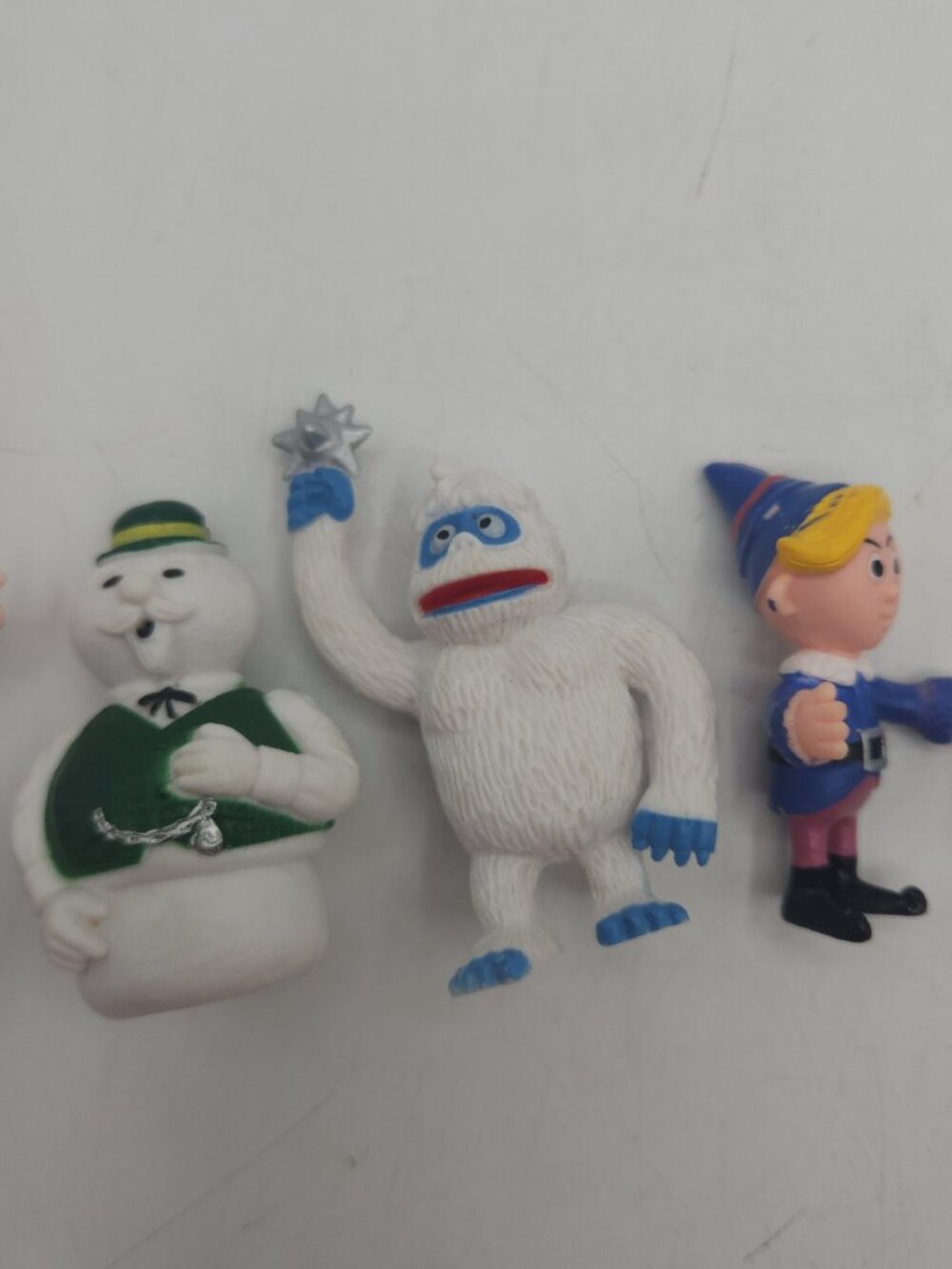 Rudolph Misfit Toys Figurines Snowman Bumble Elf PVC Set of 5 - Picture 9 of 10